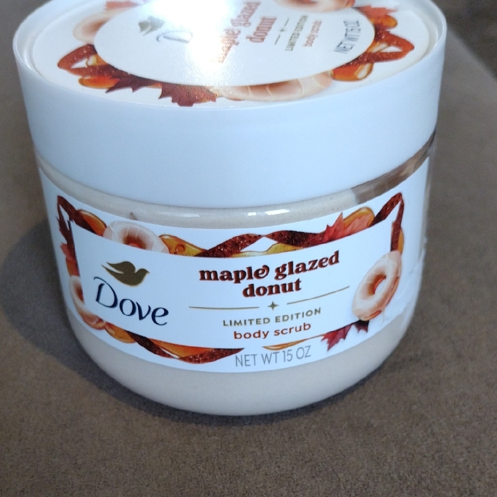 Dove Maple Glazed Donut Body Scrub - Limited Edition Cream